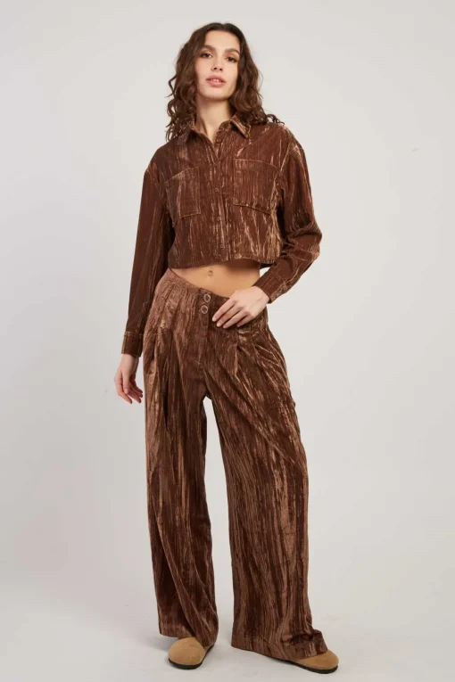 Outlet Chemise courte en velours HANNAH Les Blouses, Chemisiers & Tops