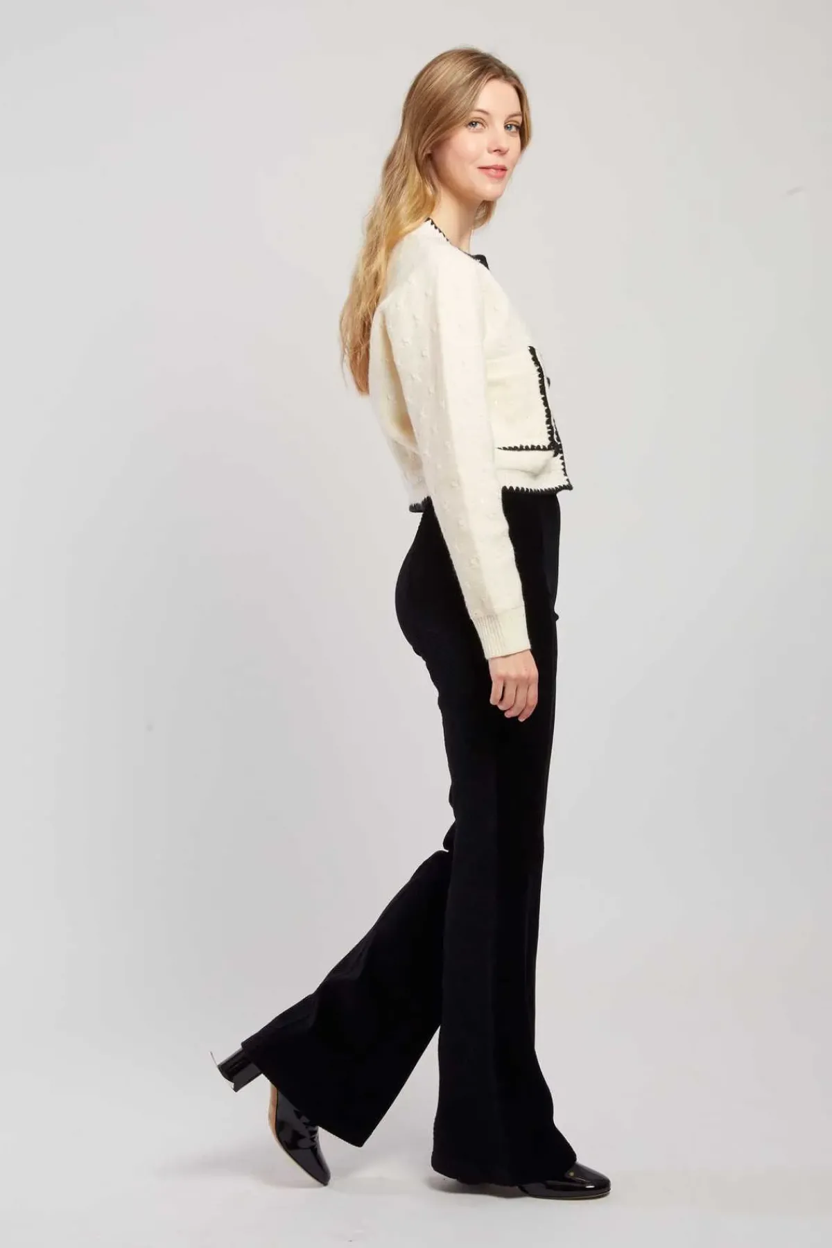 Best Gilet en maille bicolore brodé avec poches DALABA La Maille|Les Gilets, Cardigans & Pulls