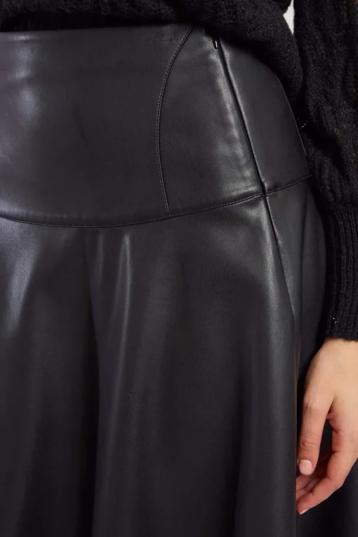 Store Jupe midi évasée en similicuir GENTIANE Les Jupes & Pantalons
