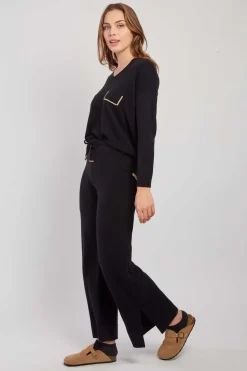 New Pull uni en maille col V CARGESE La Maille|Les Gilets, Cardigans & Pulls